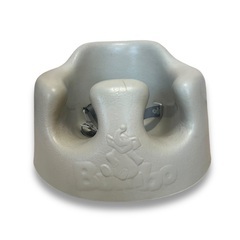 Bumbo バンボ