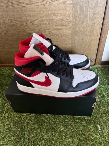 靴/バッグ Nike Air Jordan 1 Mid "White/Gym Red Black"