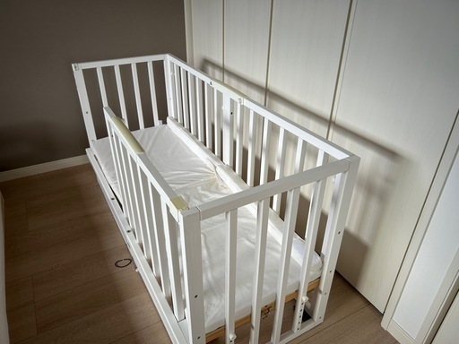 ベビーベッド　そいねーる