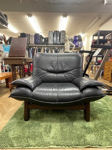 0011 1人掛け総革ソファ　※傷み有