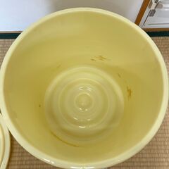 漬物用の樽(プラスチック製)の画像