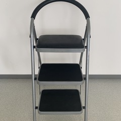 脚立 踏み台 折りたたみ 3段｜最上段の足場高さ：75cm