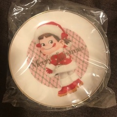 不二家　ペコちゃん・皿(2005年クリスマス)