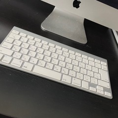 iMac Bluetoothマウス・キーボード付の画像