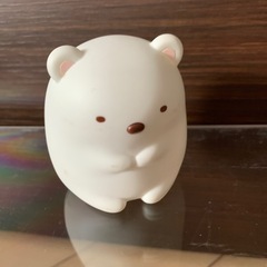 すみっコぐらし　シロクマ