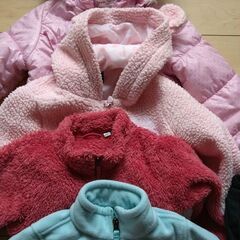 子供服 110センチ 女の子  可愛いアウター防寒着もの画像
