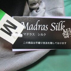 【タグ付き未着用】絹100%　お花のモチーフ付き帽子 　Ｍ　グレーの画像