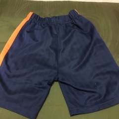 男の子ズボンの画像