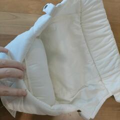 新生児の抱っこ紐インナーの画像
