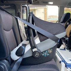 【値下げしました】マキシコシ　ペブル　MAXI-COSI　Pebble エアバギー装着用アダプター付の画像