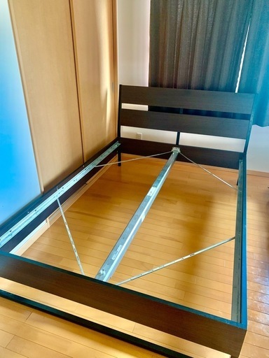 ベッド  フレーム