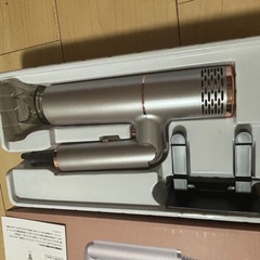 新品 ドライヤー 大風量 速乾 高濃度マイナスイオン 3段階温度調節 温冷風切替の画像