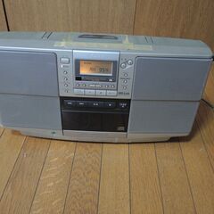SONY　ZS-D50　据え置きラジオとして、いい音です！