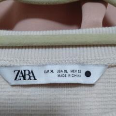 ZARAブラウスの画像