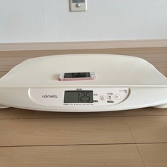 TANITA NOMETA 赤ちゃん体重計