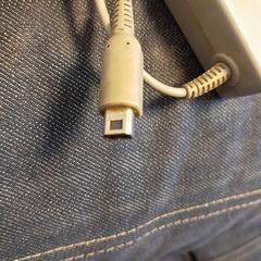 DS充電器.本体カセット収納ケースの画像