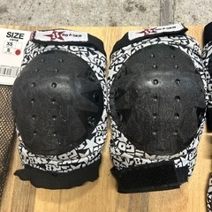 スケートボード　プロテクターセット　子供用
の画像