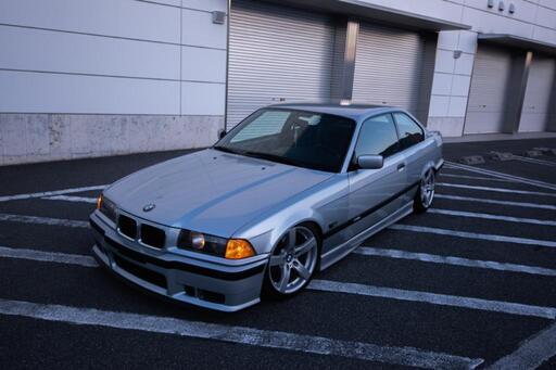 BMW E36 318is 左ハン MT (しゃの) 鰍沢口の3シリーズの中古車｜ジモティー