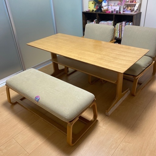 無印良品　リビングでもダイニングでもつかえるシリーズ ダイニングテーブル1台・ソファチェア2脚・ベンチ1脚の 4点セット