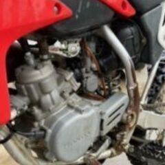 決まりました。  ホンダ　モトクロッサー　CR85R2　希少2st 　初心者の練習用やミニバイクのベースエンジンに。の画像