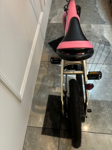 Mercedes-Benz メルセデス 2024 ベンツ 幼児用自転車 ピンク MB-16