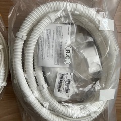 シャープ洗濯用ホース2個の画像