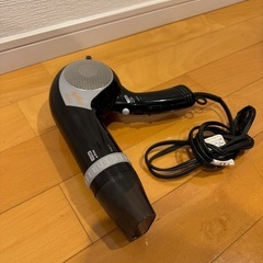ドライヤーあげます