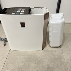 ハイブリッド式加湿器(コロナ製 UF-H5018R)