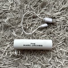 マークジェイコブス モバイルバッテリーの画像