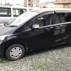 ホンダフリードの画像