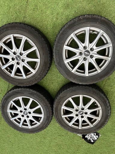 スタッドレスタイヤ　ホイールセット