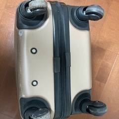 スーツケース 機内持ち込みサイズの画像