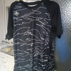 BURTLE    Ｔシャツレギンズ
