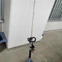 草刈機　マキタ　MEM202Lの画像