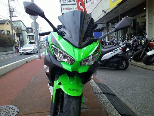 NO.5158 　カワサキ　Ｎｉｎｊａ　４００　ＡＢＳ付き　ＦＩ車　ＥＴＣ２．０＆シガーソケット電源＆クランプバー付き　ライムグリーン