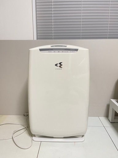 ［決まりました］土日限定¥2000！！！ダイキン加湿空気清浄機　　加湿器　清浄機
