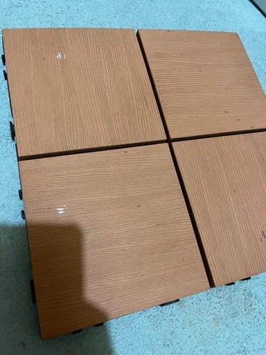 メッセージ頂けた方へ！タンスのゲン　　ウッドタイル　　ウッドパネル　81枚