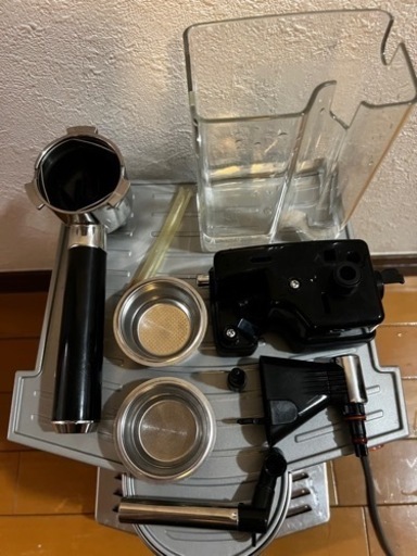 DeLonghi コーヒーメーカー　EC860M