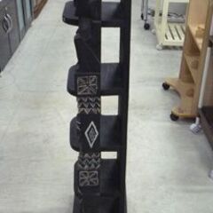 ② アジアン家具 木製 オープンシェルフ 高さ110cm ブラック 民族系 収納棚 CDラック 飾り棚 本棚 札幌市東区 新道東店の画像