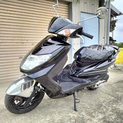 シグナスX125　エンジンセル一発始動。se44j　小回り効いて...