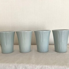 有田焼　　人間国宝井上萬二監修ロックカップの画像