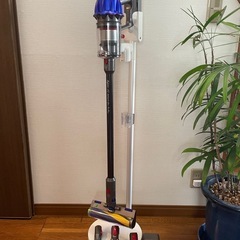 Dyson ダイソン V12 Detect Slim Fluffy SV20 スタンド付