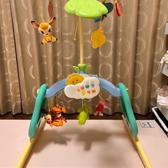くまのプーさん  えらべる回転 6WAYジムにへんしんメリーの画像