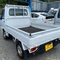 コミコミ15万円、サンバー軽トラ、4WD,エアコン、車検あり、下取り可能の画像