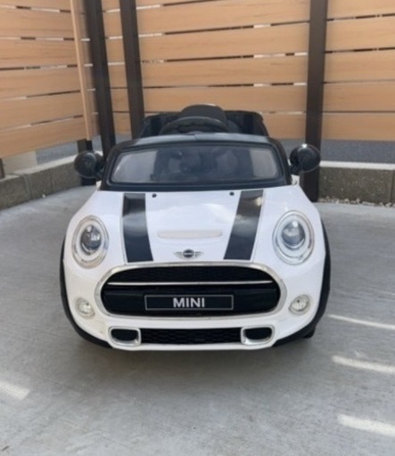 電動乗用ラジコンカー　ミニクーパー　１人乗り