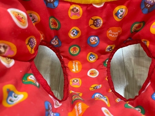 美品✨アンパンマンジャンパー