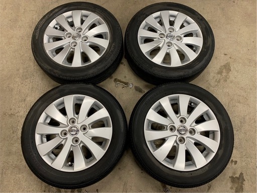 日産　中古タイヤ、ホイールセット　155/65R14