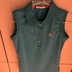 マークアンドロナ　ゴルフ服