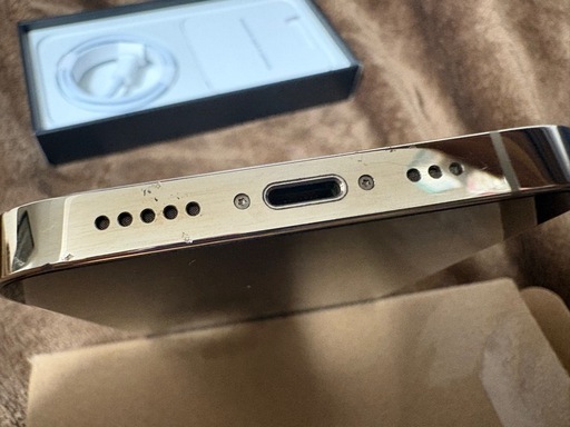 【決定しました】iPhone13Pro ゴールド 256 GB SIMフリー