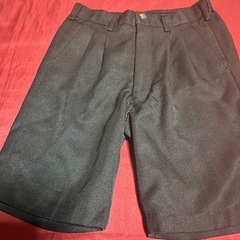 ⭐️🩷800円ポッキリ⭐️式服等、黒のズボンです